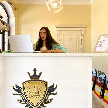 Golden Ray Hotel Turkistan Екстер'єр фото