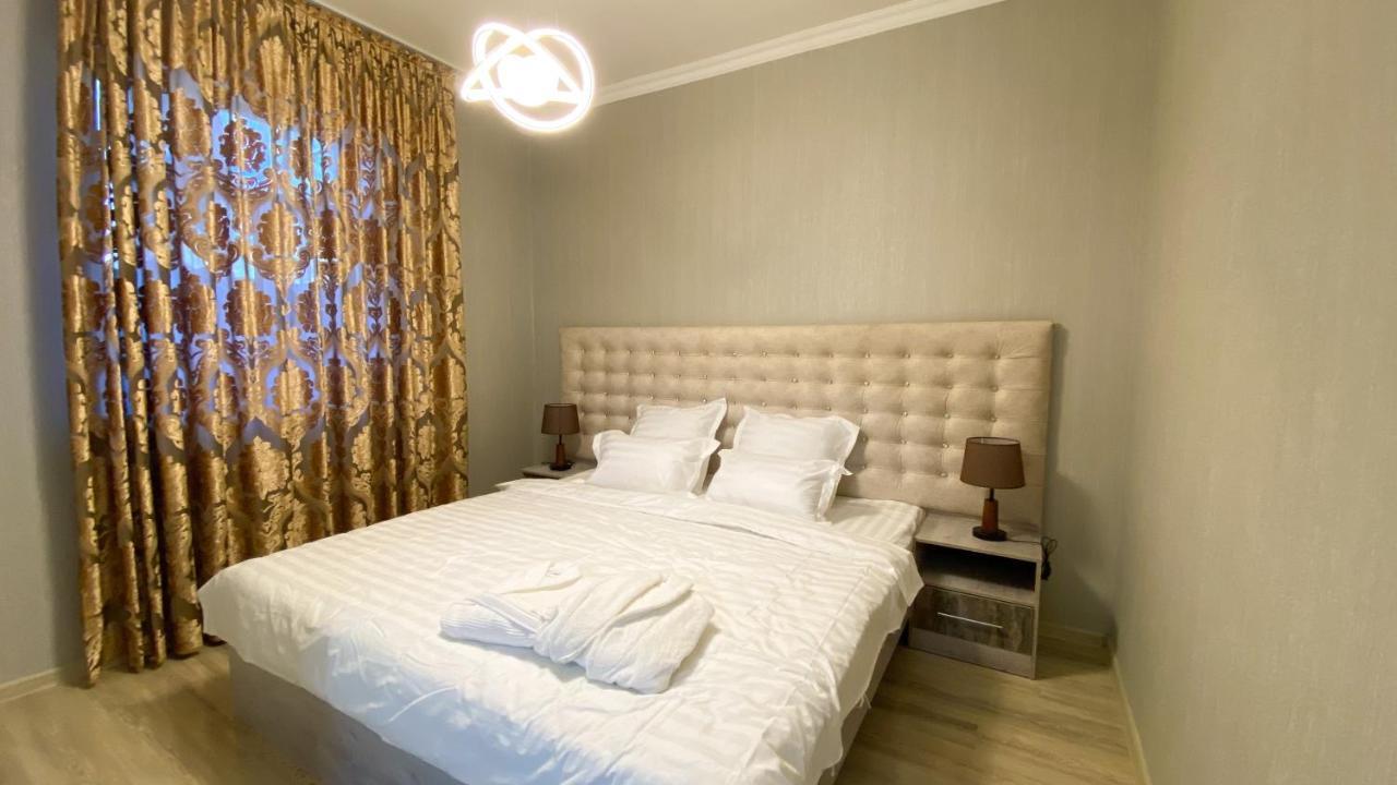 Golden Ray Hotel Turkistan Екстер'єр фото